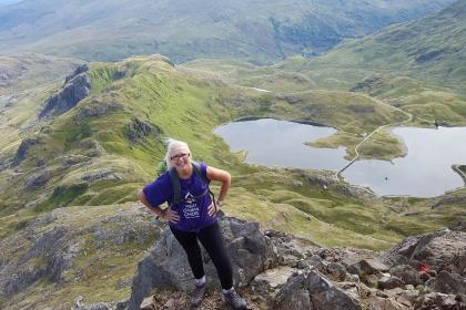 A Target Ovarian Cancer fundraiser trekking on Mount Snowden