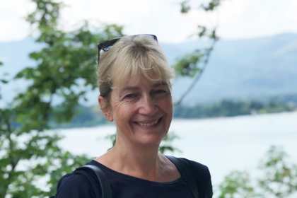 Sara, a woman who shared her story with Target Ovarian Cancer