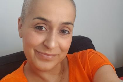 A selfie of Linda after she shaved her head