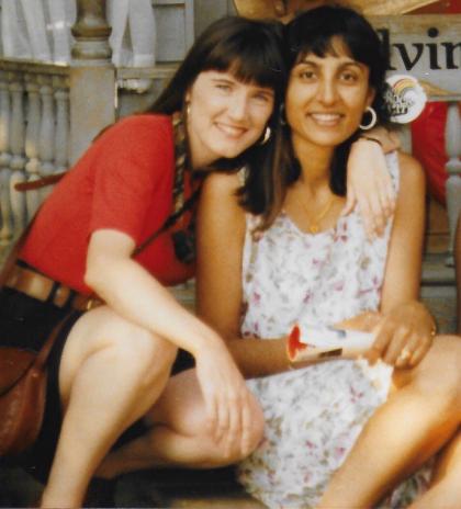 Anita pictured with her best friend who passed away from ovarian cancer